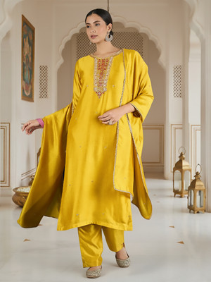 House of Pataudi Women Kurta Pant Dupatta Set