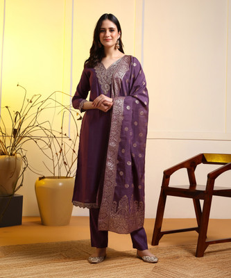 New Ethnic 4 You Women Kurti Pant Dupatta Set