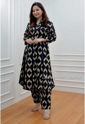 FASHION N YOU Women Printed Black Night Suit Set