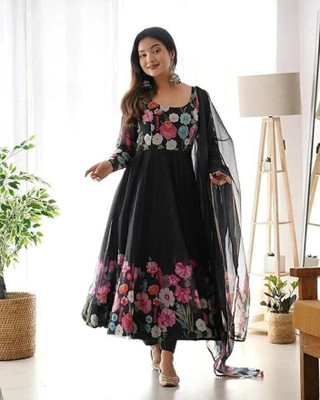 Pinki Clothing Women Kurti Pant Dupatta Set