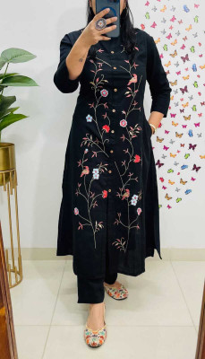 Kavya Fashion Women Kurta Pant Set