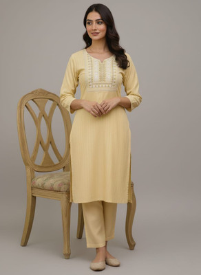 Edeltraud collection Women Kurta Pant Set