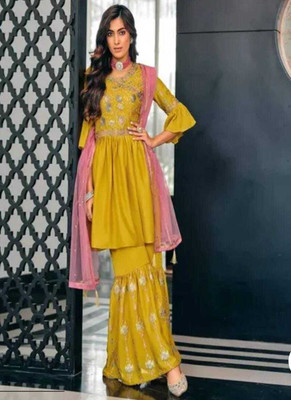 Saundarya Fashion Store Women Kurti Sharara Dupatta Set