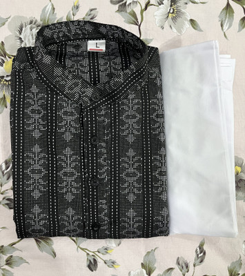 Zargnut Attire Men Kurta Pyjama Set