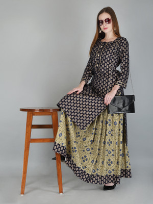 Roopvati Women Kurta Skirt Set