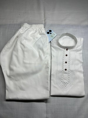 Saif chikan handicraft Men Kurta Pyjama Set