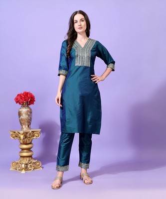 ZIVETI FASHION Women Kurti Pant Set