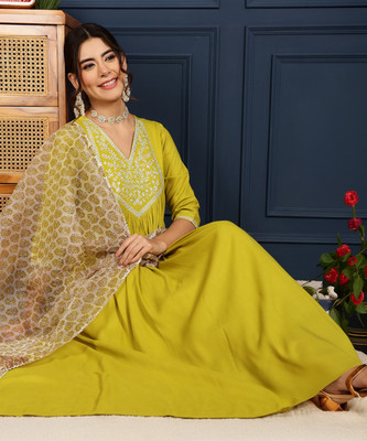 KIMAYRA Women Kurta Palazzo Attached Dupatta Set