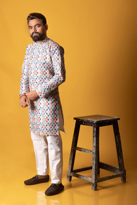 seawind Men Kurta Pyjama Set