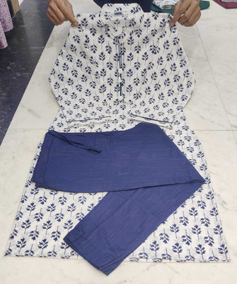 sadya attire Women Kurti Pant Set
