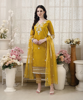 berrylicious Women Kurta Pant Dupatta Set