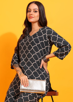 Surhi Women Kurta Pant Set