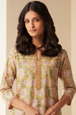 LOOKMARK Women Kurta Pant Set