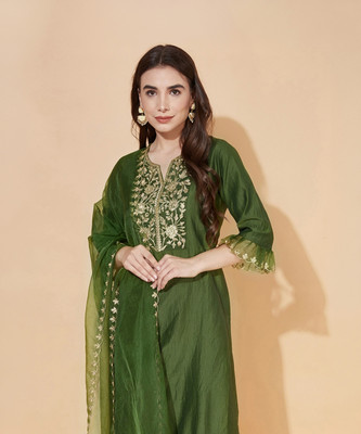 Divastri Women Kurta Pant Dupatta Set