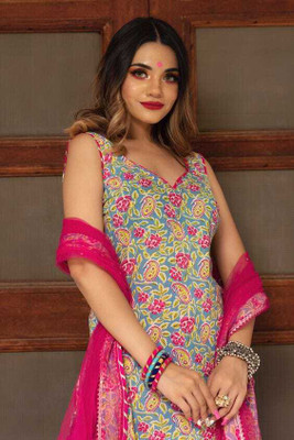 Vastrio Floral Print Kurta, Trouser/Pant & Dupatta Set
