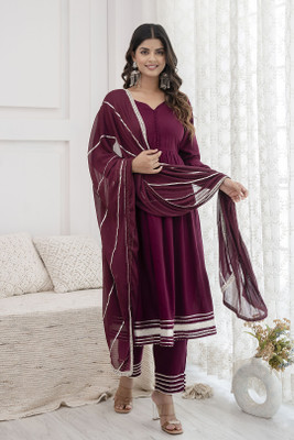 Nayo Women Kurta Pant Dupatta Set