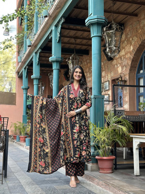 Divastri Women Kurta Palazzo Dupatta Set