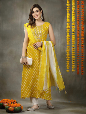 Stylum Women Kurta Dupatta Set