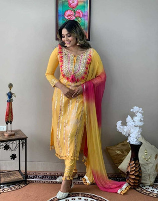 Chic Designs Embroidered Kurta, Trouser/Pant & Dupatta Set