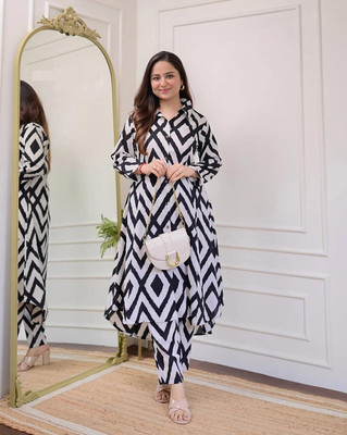 AEFTAA Women Kurti Pant Set