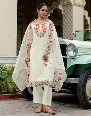 Skylee Women Kurta Pant Dupatta Set