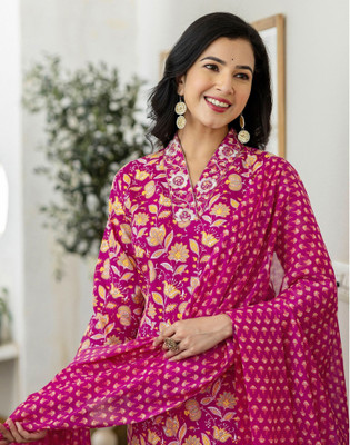 Skylee Women Kurta Pant Dupatta Set