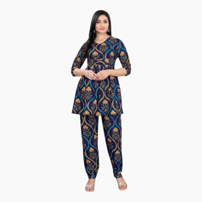 kanudaa Women Crop Top Pant Set