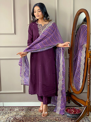 DClothvilla Women Printed, Embroidered Ethnic Dress Kurta(Purple)