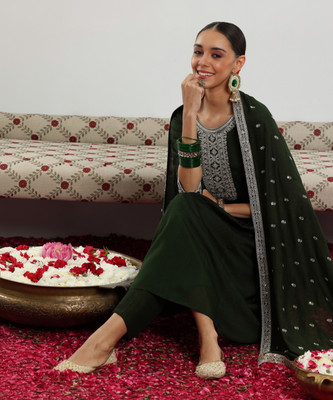 LIBAS Women Kurta Pant Dupatta Set