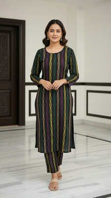 sadya attire Women Kurta Pant Set