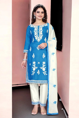VAANSH CREATION Women Kurti Pant Dupatta Set