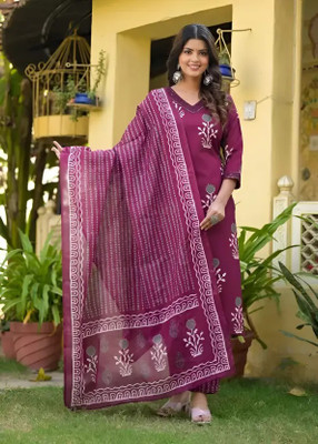 LAHER FASHION Women Kurti Pant Set