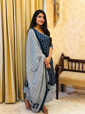 HOLY STAR WORLD Women Kurti Pant Dupatta Set