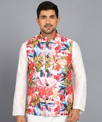 karnam Men Kurta Pyjama Ethnic Jacket Set