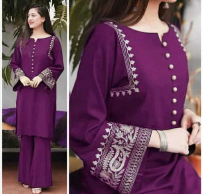NKRM Women Kurta Pyjama Set