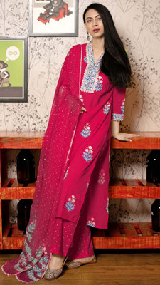 Gosriki Women Kurta Pant Dupatta Set