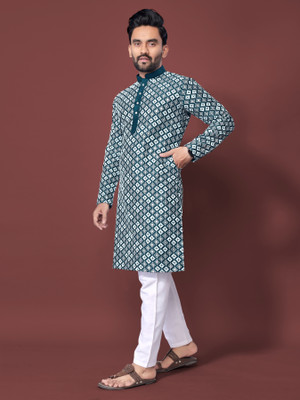 AKSHAT CREATION Men Kurta Pyjama Set