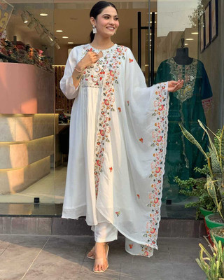 RANGTARA Embellished Kurta, Trouser/Pant & Dupatta Set