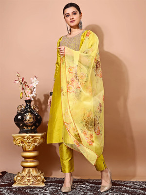 AYUKTA INTERNATIONAL Women Kurti Pant Dupatta Set