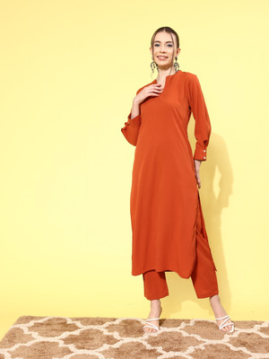 Varanga Women Kurta Pant Set