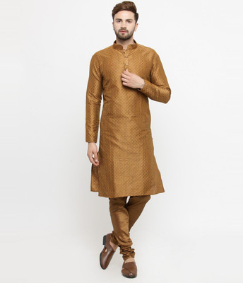 Over Crowd Men Sherwani Churidar Set