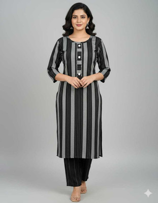 Saniya Women Kurti Pant Set