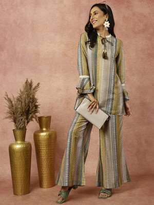 Jaipur Kurti Women Ethnic Top Palazzo Set