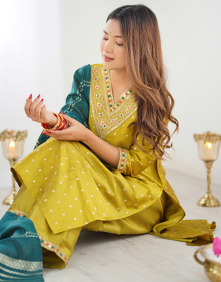 Divastri Women Kurta Pant Dupatta Set
