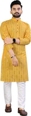AKSHAT CREATION Men Kurta Pyjama Set