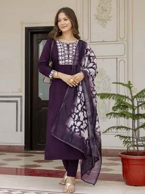 NAVLIK Women Kurti Pant Dupatta Set