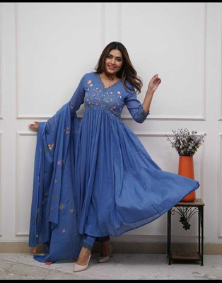 OKARA STYLE Women Kurti Pant Dupatta Set