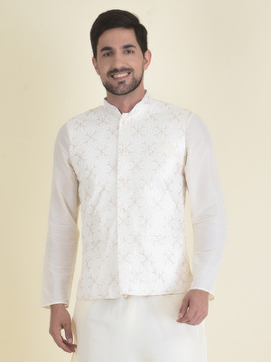 HOUSE OF DEYANN Sleeveless Embroidered Men Jacket