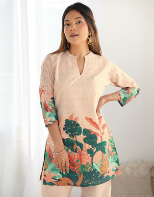 Skylee Women Kurta Pant Set