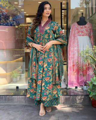 Divastri Women Kurta Palazzo Dupatta Set